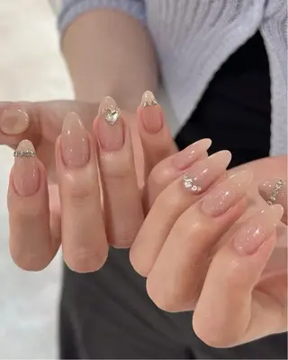 ネイル モリ アユミのネイルデザイン