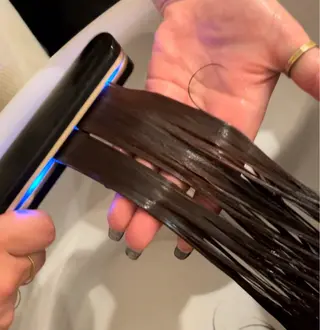 ロング 美髪縮毛矯正🤍 髪質改善/Shinaのヘアスタイル