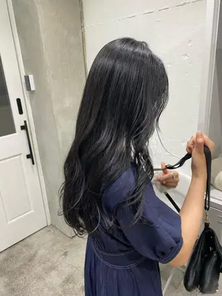 ロング kai .のヘアスタイル