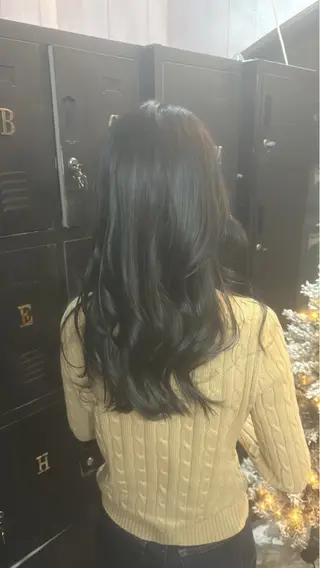 ロング 八木 輝のヘアスタイル