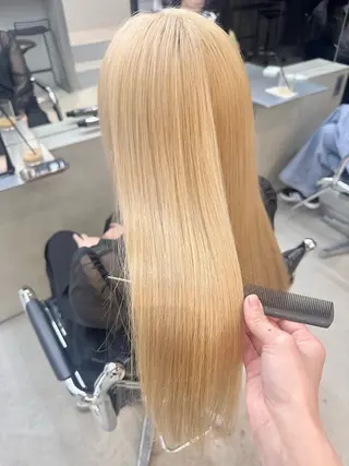 ロング カラー 染谷 遥花のヘアスタイル