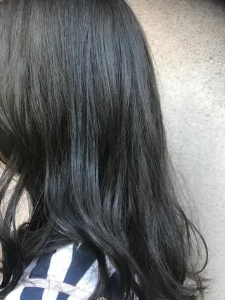 ミディアム カラー vato マンツーマンサロンのヘアスタイル