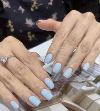 ネイル 高木 維麗絲のネイルデザイン