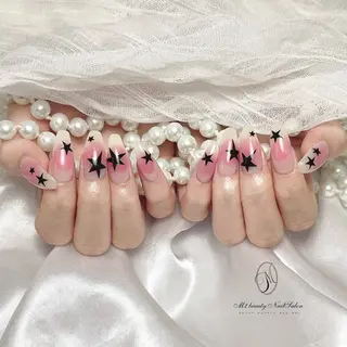 ネイル M2beauty Renaのネイルデザイン