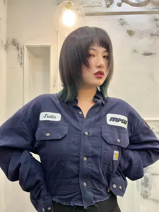 カラー 津崎 未夢のヘアスタイル