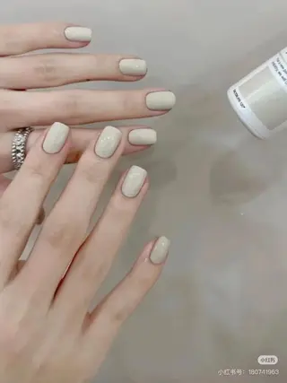 ネイル ソルネイル所属・ソルネイル ナナのネイルデザイン