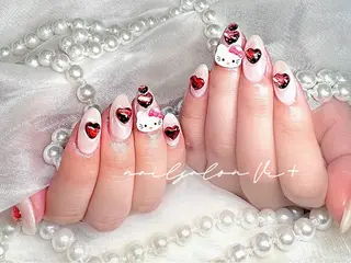 ネイル ✨Nailsalon Vi+✨のネイルデザイン