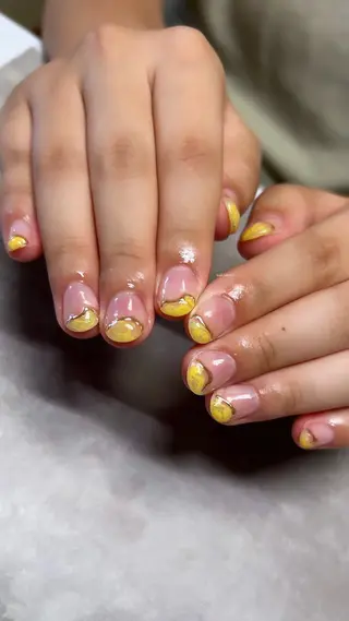 ネイル 関山 志乃のネイルデザイン