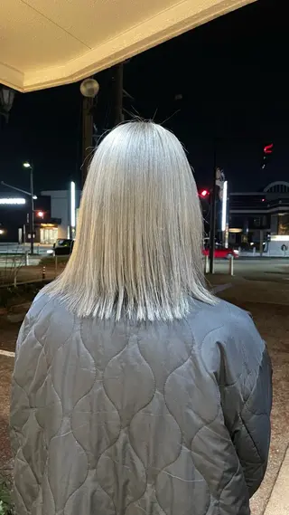 ミディアム 澤田 真凛のヘアスタイル