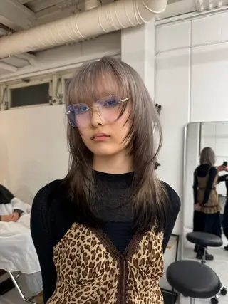 セミロング カラー ヘアアレンジ 🦠デザインカラー/ 魚瀬あおい🦠のヘアスタイル