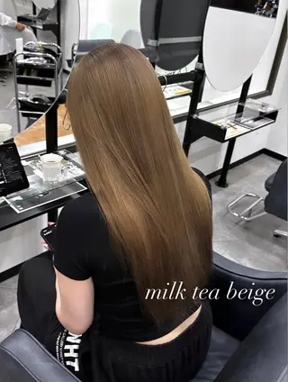 ロング カラー 栗谷 竜希のヘアスタイル