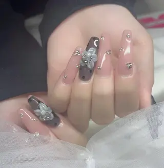 ネイル YOLO NAILのネイルデザイン