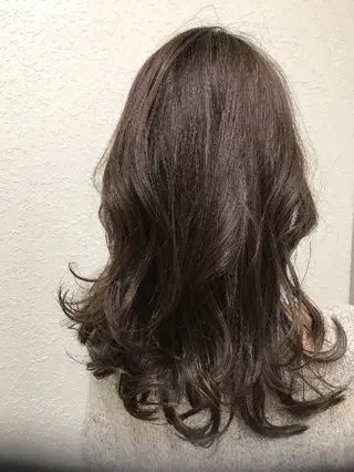 ミディアム 艶カラー◎矯正⭐髪診 断#天王寺区@山本
のヘアスタイル