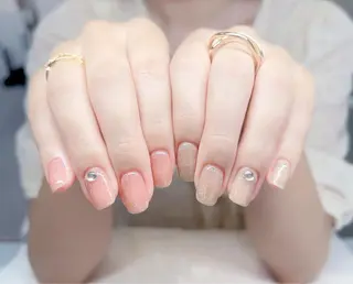 ネイル AngelChris ビューティーサロンのネイルデザイン