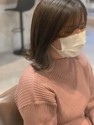 ミディアム MIA 菅原のヘアスタイル
