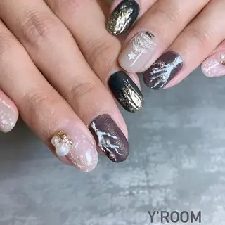 ネイル YUKA （ネイリスト）のネイルデザイン