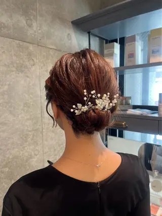 ミディアム ヘアアレンジ 🎀縮毛矯正.暗髪 .艶髪🩶ちひろのヘアスタイル