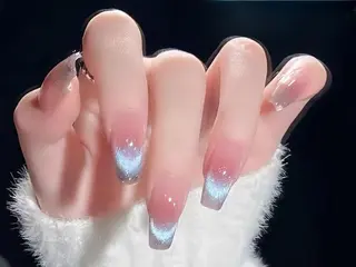 ネイル Lucky Nail Studioのネイルデザイン