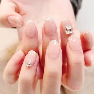 ネイル manis .のネイルデザイン