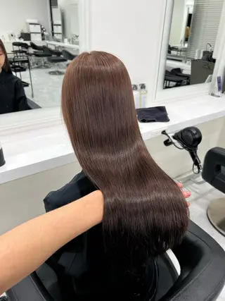 ロング カラー オリーブカラー🫒 レイヤーカット✂︎のヘアスタイル