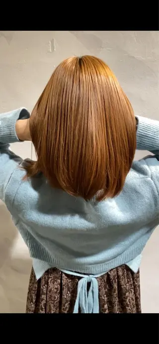 ミディアム レイヤー/ショート透 明感カラー/西田祐賀のヘアスタイル