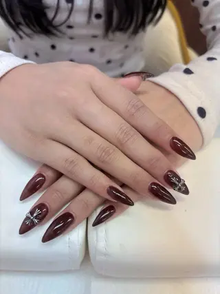 ネイル Nailsalon enju所属・濱中 愛子のネイルデザイン