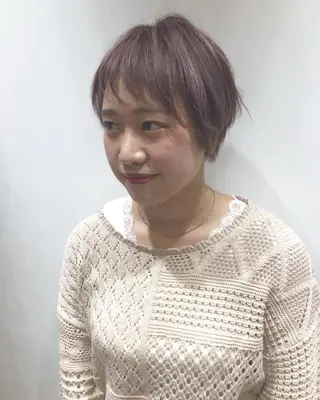 ショート カラー 江原 彩華のヘアスタイル