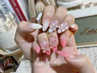 ネイル One Plus Nail Salonのネイルデザイン