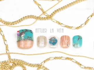 ネイル atelier la vita所属・lavita. mimuraのネイルデザイン