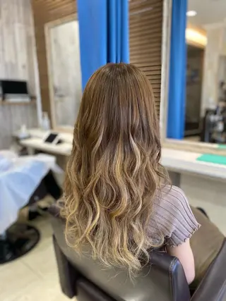 ロング 石井 彰浩のヘアスタイル