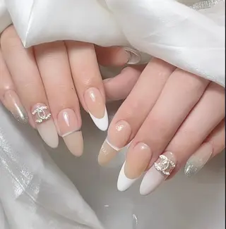 ネイル Pure&Rich Nailのネイルデザイン