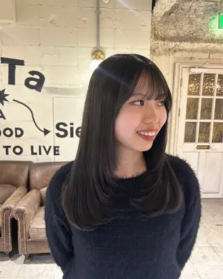 セミロング カラー ☁️透明感カラー☁️ Reikaのヘアスタイル