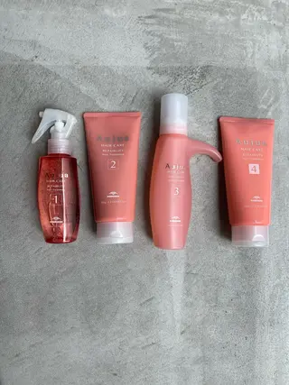 セミロング カラー ヘアアレンジ 、 、のヘアスタイル