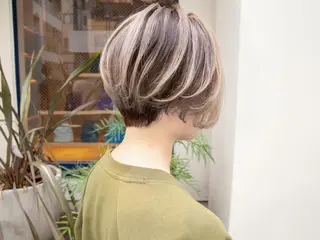 ショート カラー Re:ta Hair 飯田淳平のヘアスタイル