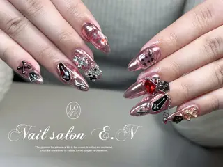 ネイル E.N🦋 長さ出し/持ち込みのネイルデザイン