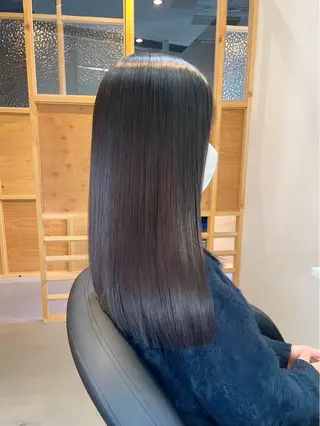 セミロング 【MOND】斎藤 竜雅のヘアスタイル