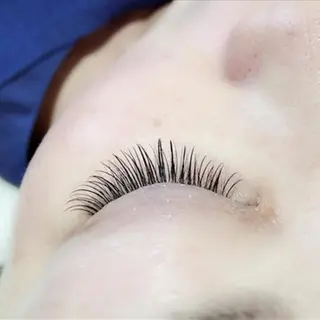 マツエク・マツパ hair　make　ize所属・大石 由衣の眉毛・アイブロウイメージ