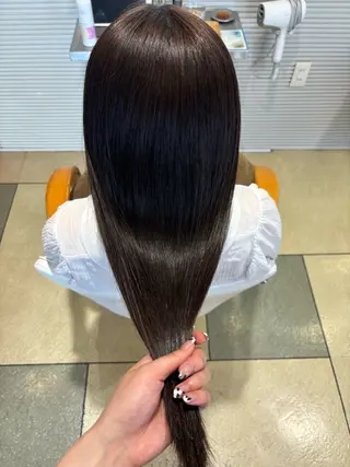 ロング 透明感カラー/ くびれヘア/ユウユのヘアスタイル