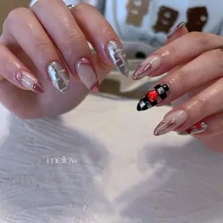 ネイル mayu 𓃠のネイルデザイン