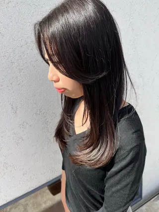 ロング idea研究学園店所属・艶髪／レイヤーカット 塚越　紗菜のヘアスタイル