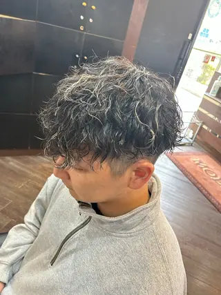 ミディアム パーマ メンズ 大阪/梅田/シャドウ パーマ/ノボリユウタのヘアスタイル