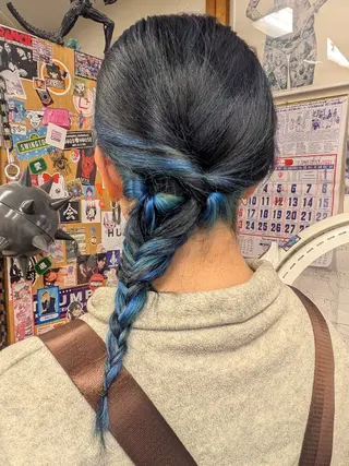 カラー セミロング fuwat所属・秋葉原でカラーする なら🐉ちぇーたんのヘアスタイル