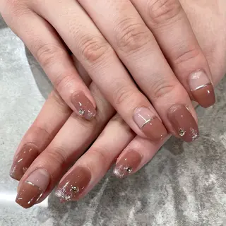 ネイル 澤田 葵のネイルデザイン