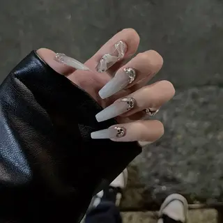 ネイル I-nailロング /ワンホン/キラキラのネイルデザイン