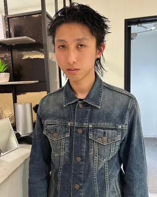 ミディアム メンズ Loom.所属・村上雅人 ナチュラルモードのヘアスタイル