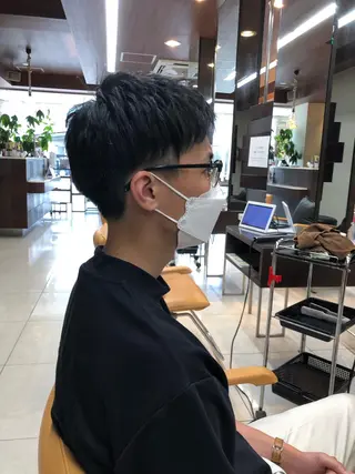 ショート メンズ 森田 一輝のヘアスタイル