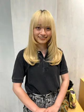 セミロング レイヤーカット/ツヤ 縮毛矯正/アチワのヘアスタイル