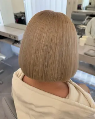 ショート カラー 🎀ブリーチ🎀 艶カラー/yukiのヘアスタイル