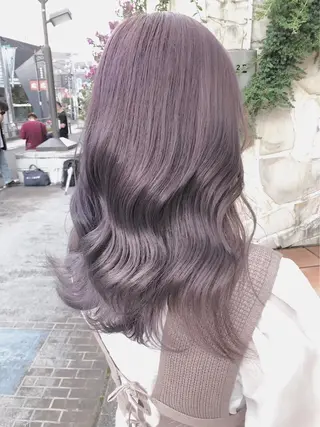 ミディアム カラー Beleza原宿所属・MOMO艶髪 🩵モテカラーのヘアスタイル