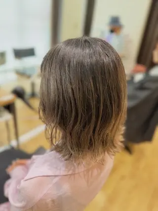 ミディアム 平井 麗奈のヘアスタイル